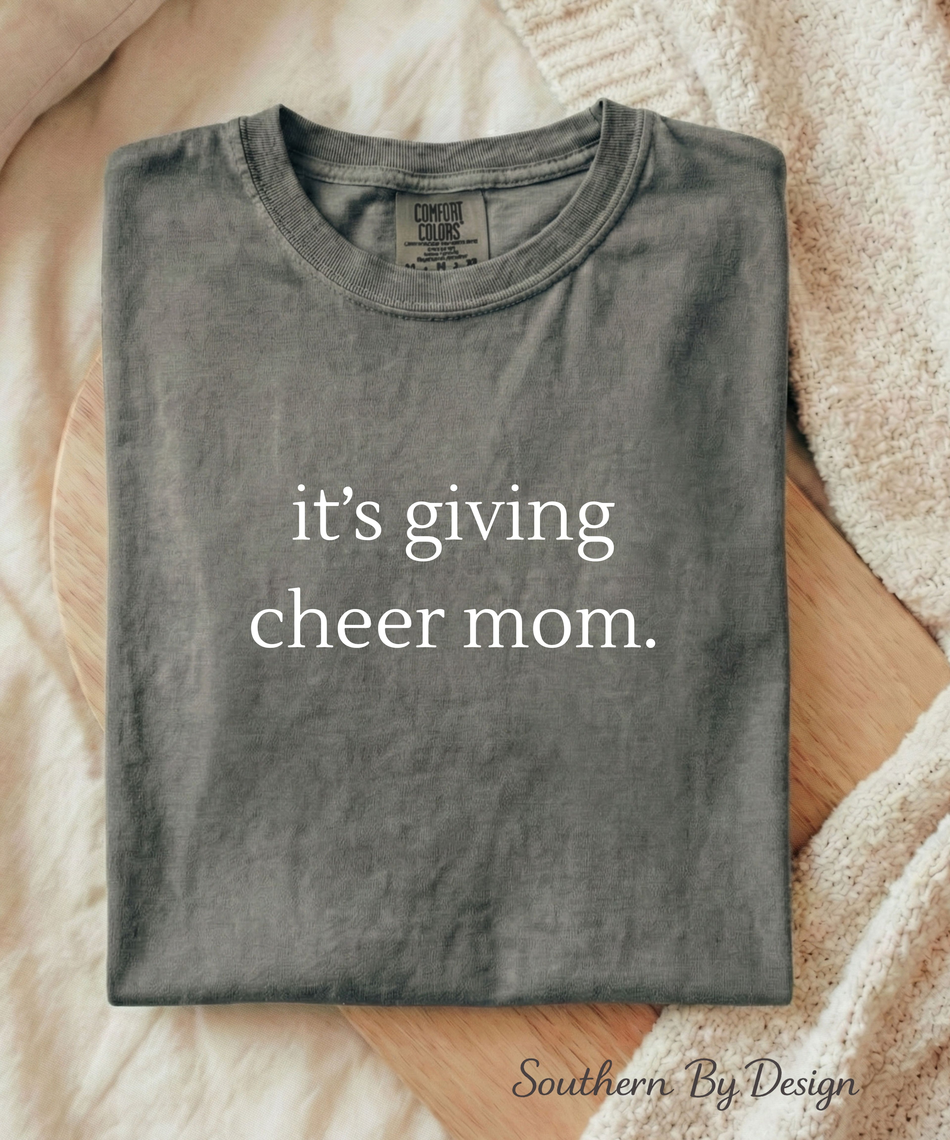 It's Giving Cheer Mom Tee